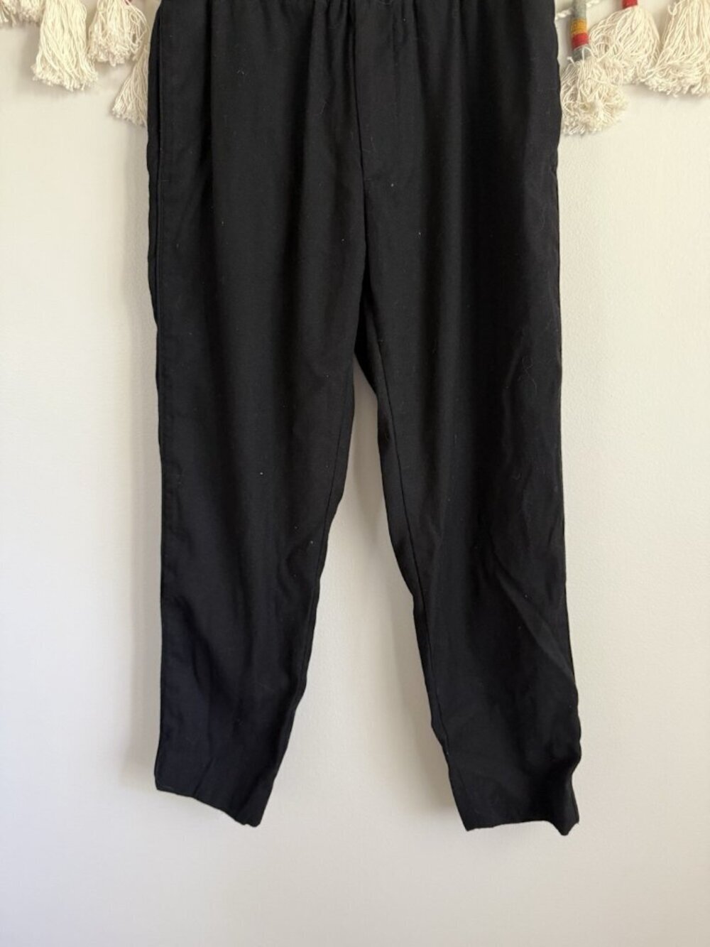 Club Monaco Wool Blend Black Pull On Boiled Pant Dressy Modest Capsule Wardrobe - Picture 4 of 10